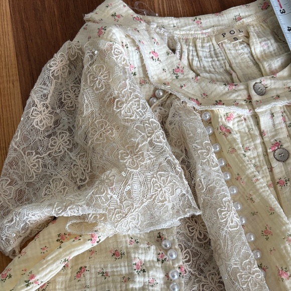 NEW POL Floral Lace Pearl Clear Sequined Trimmed Top Sz Small - Picture 6 of 12